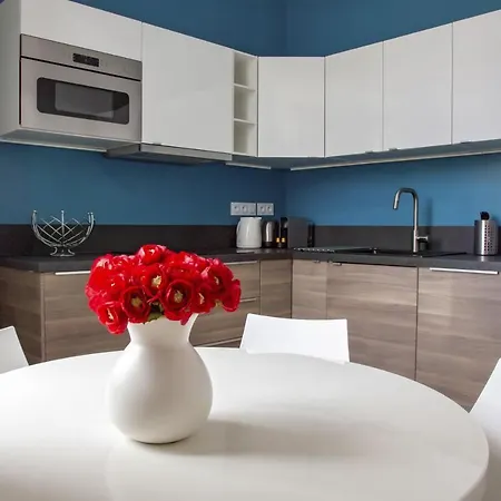 Totolulu Blue Corner Apartment *